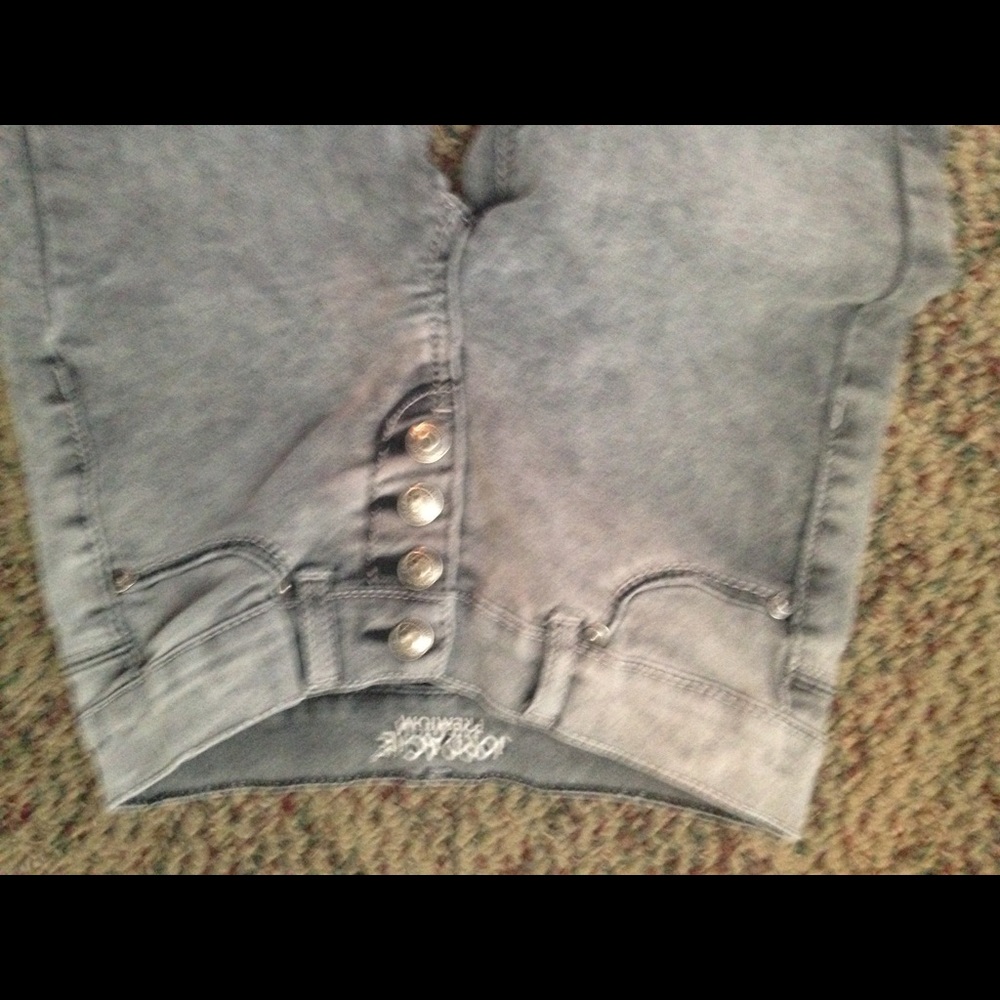Jeans - Picture 2 of 2